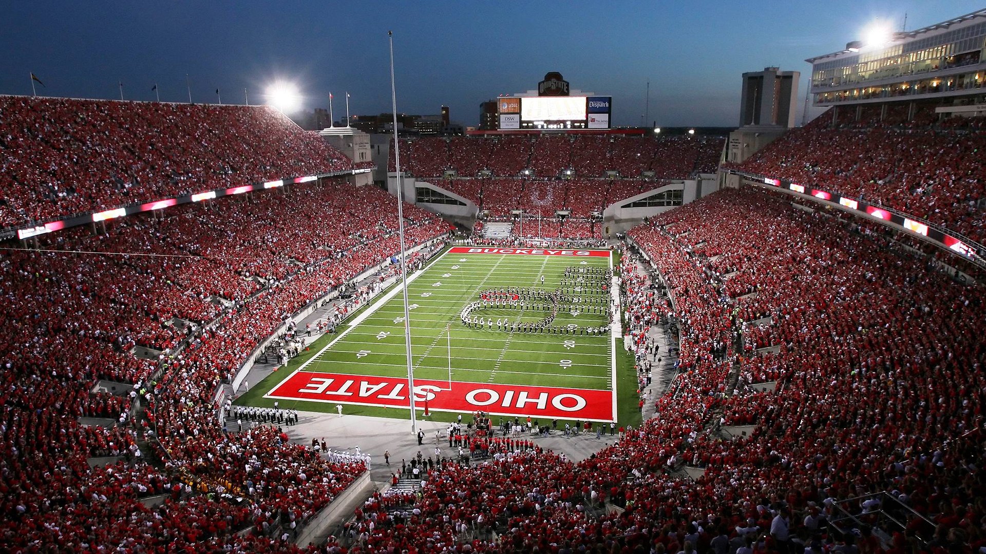 霍勒迪如何用19分和五次抢断抢戏?当团队篮球战胜天赋碾压