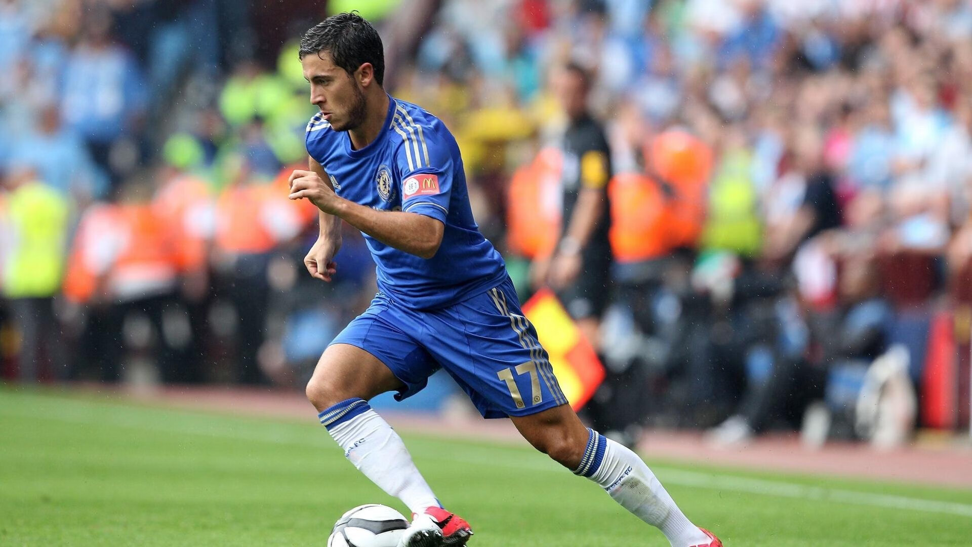 西班牙对阵澳大利亚友谊赛，奥斯梅恩高能输出，独造三球引爆全场！