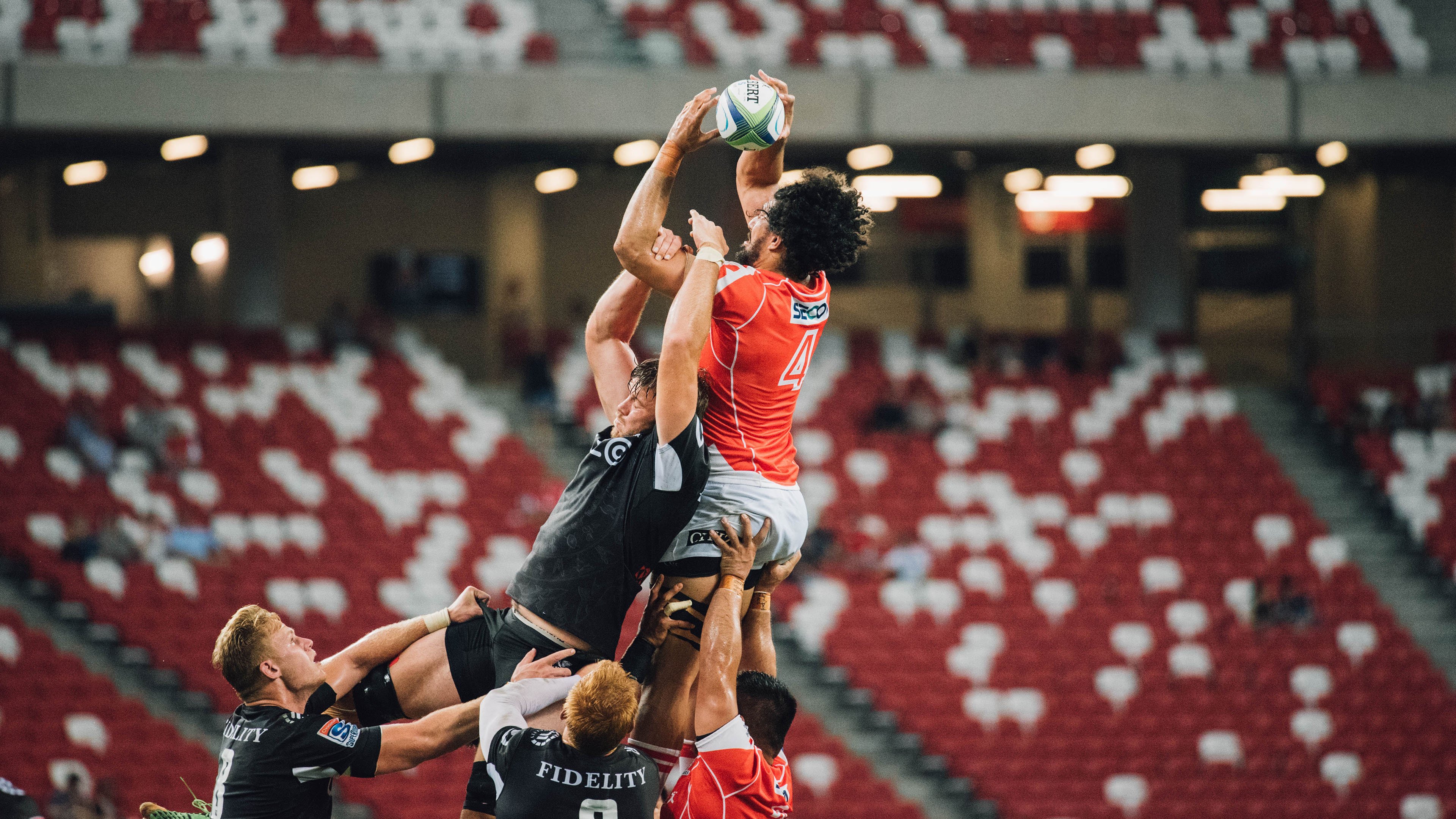 时空错位！墨西哥单节血洗几内亚，姆巴佩却在NBA季后赛接管了比赛？